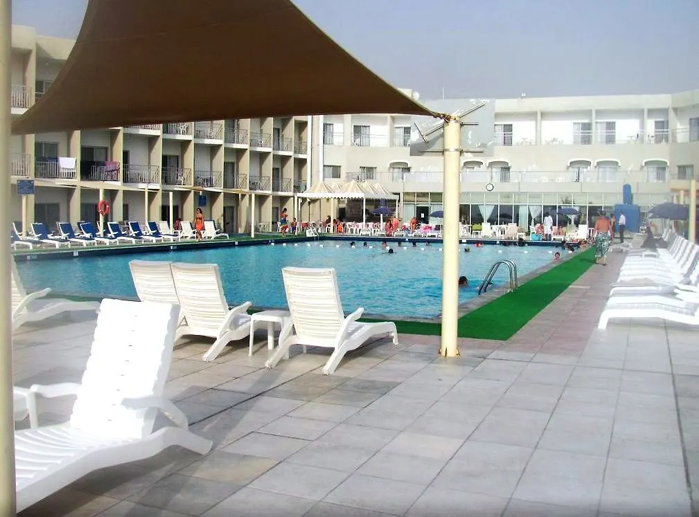 Beach Hotel Sharjah 3*,
